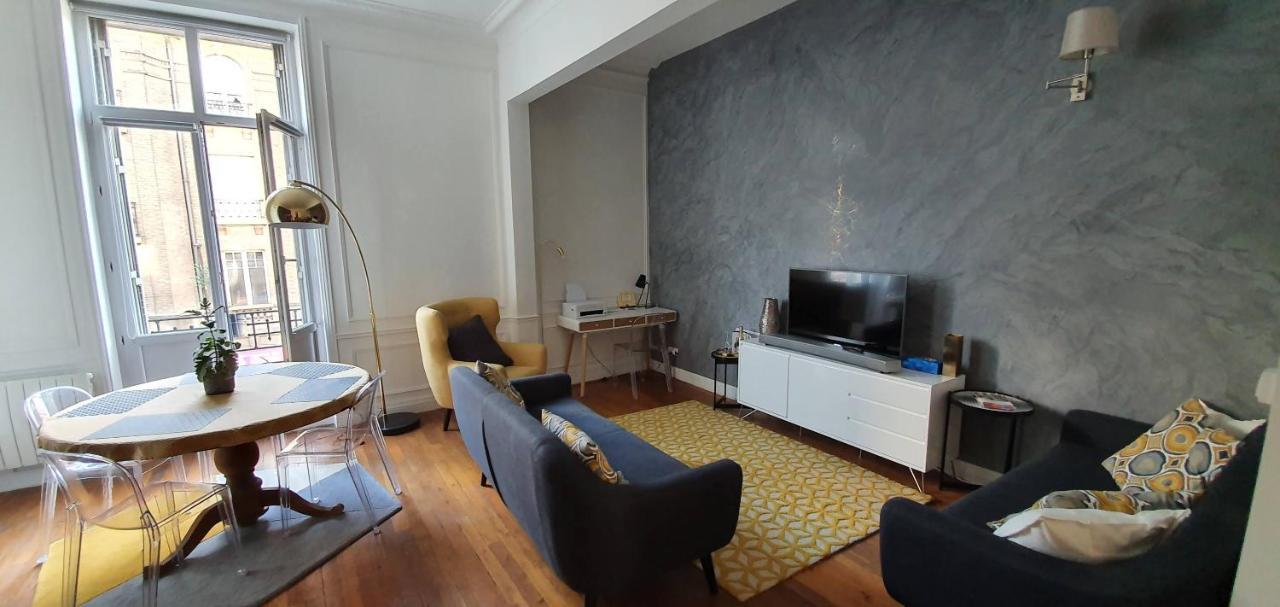 L'Ecu : Un Haussmannien Accueillant! Apartment Reims Exterior photo
